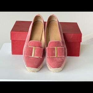 Salvatore Ferragamo shoes . Size 6.